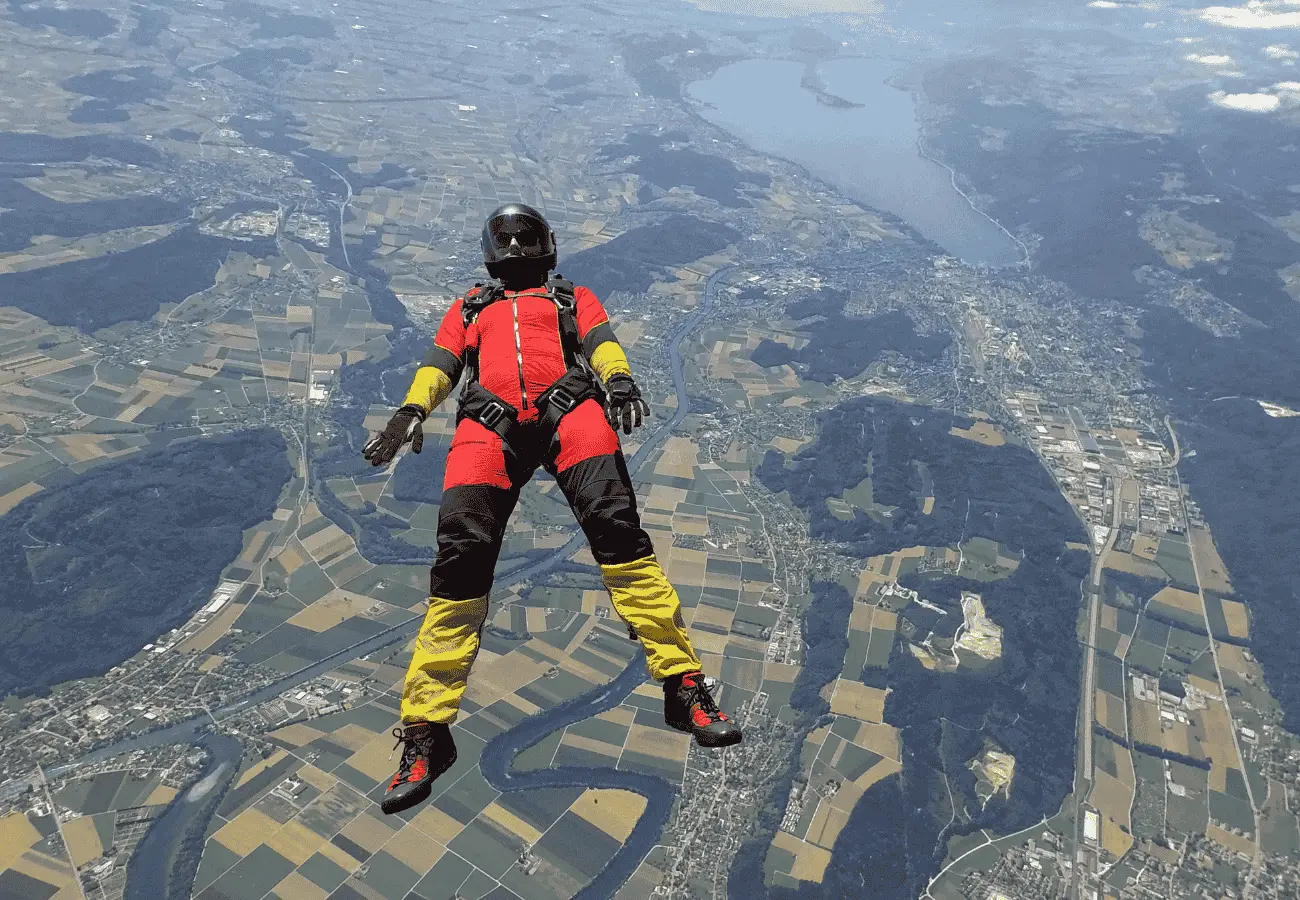 SKY DIVING Non-Touristy Things to Do at Poconos