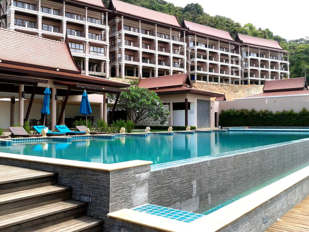 Hotel vs Vacation home business
